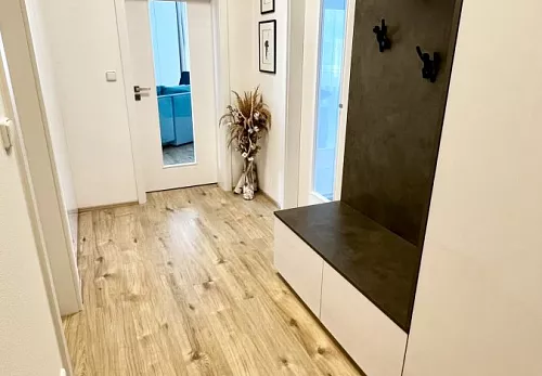 Interiéry Projekt rekonstrukce bytu Zlín – Malenovice